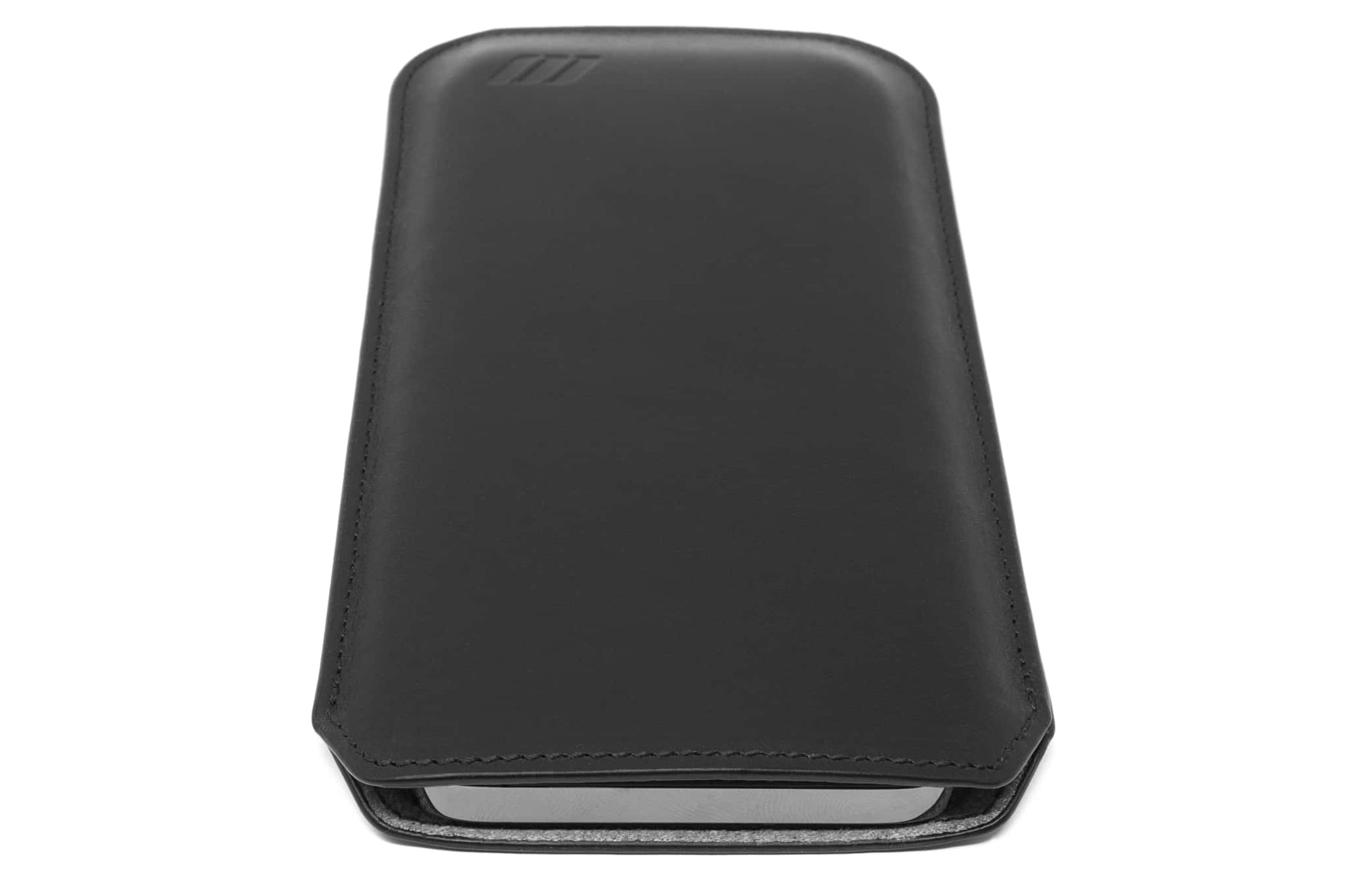 Apple iPhone 16 Sleeve Case - Metro Leather (Black)