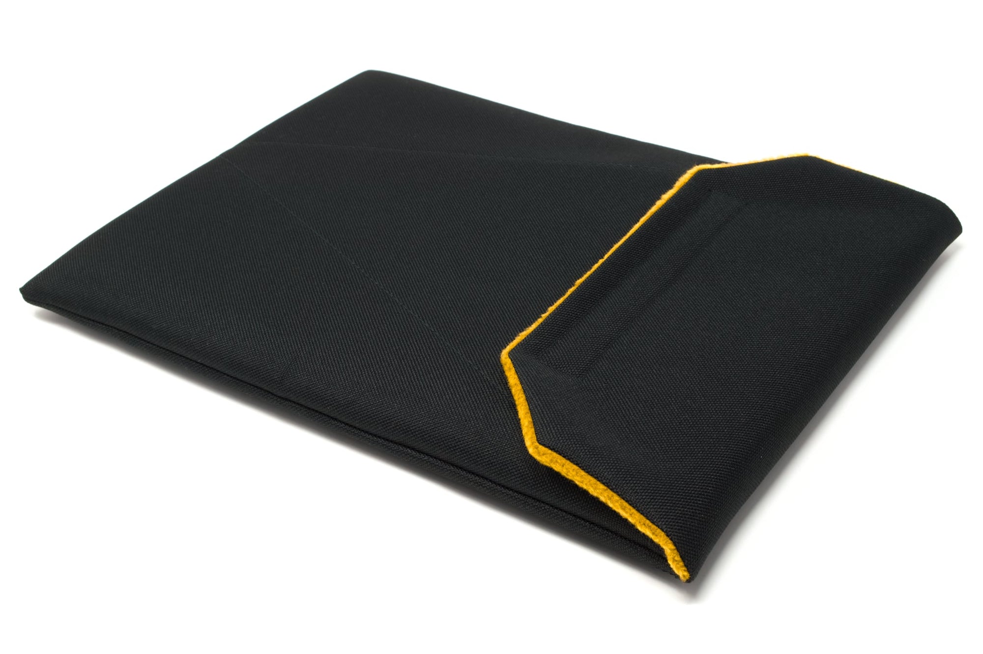 Microsoft Surface Laptop 13.5-inch Sleeve Case - Everyday Plus (Black)