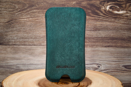 iphone 15 pro sleeve - turquoise