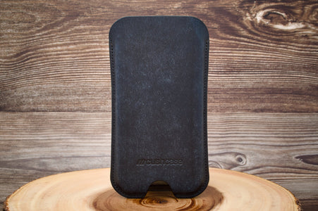 iphone 15 pro max sleeve - navy blue