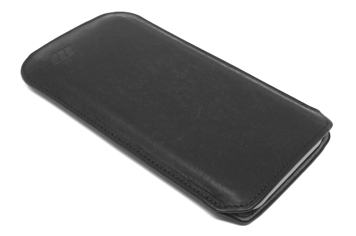 iPhone 17 Pro Max leather sleeve case
