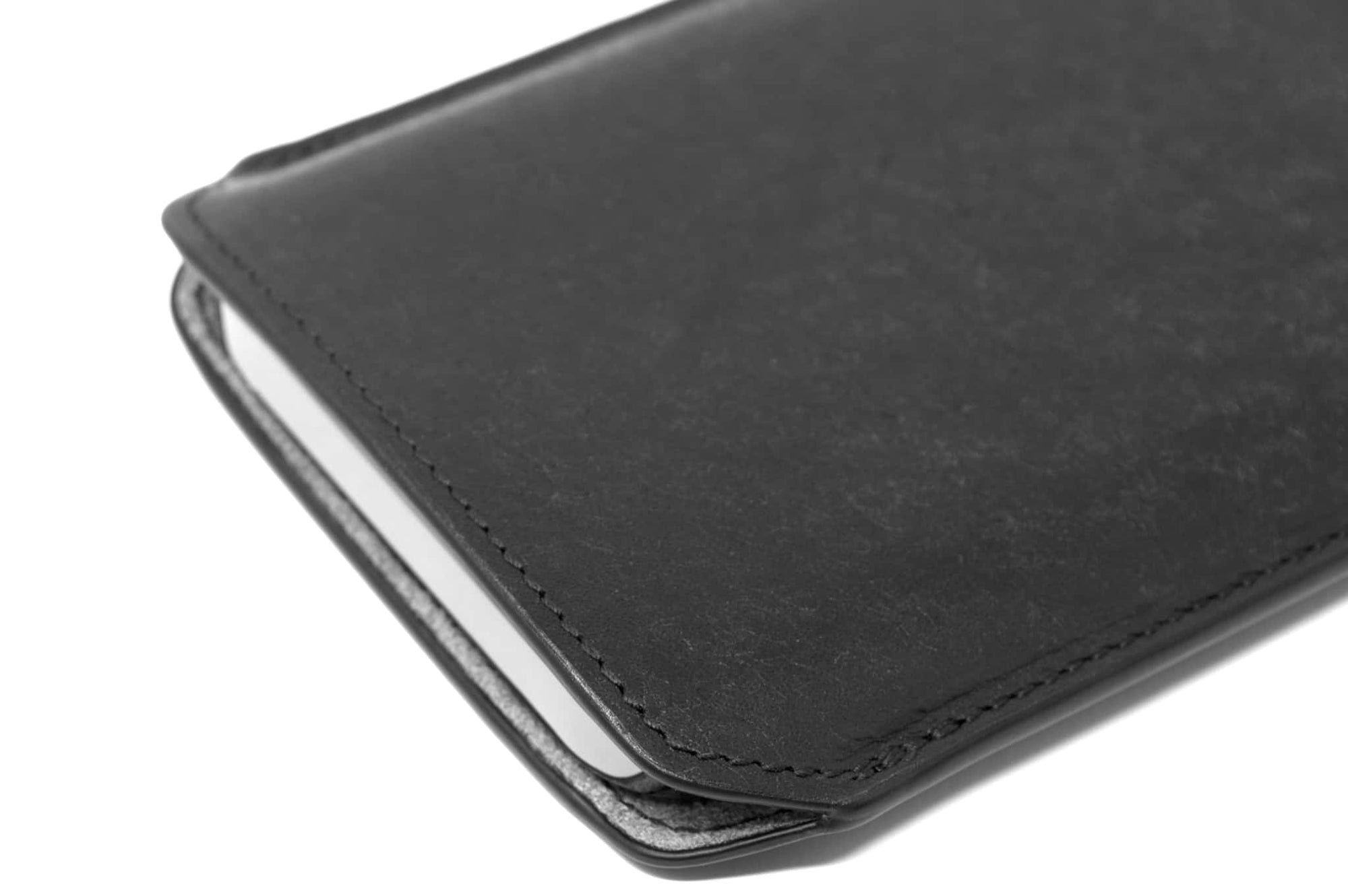 Apple iPhone 17 Pro Max Sleeve Case - Apex Leather (Black)