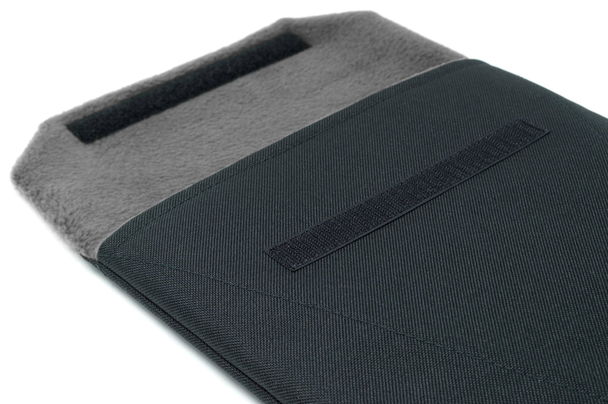 Microsoft Surface Laptop 13.5-inch Sleeve Case - Everyday Plus (Black)