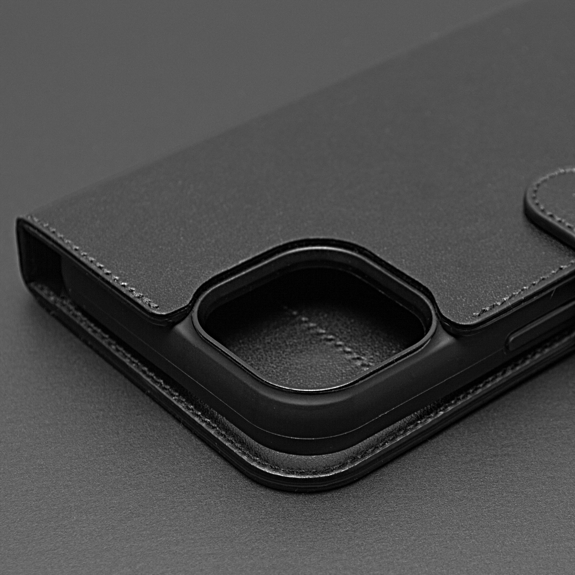 Apple iPhone 14 Leather Folio Case - Black