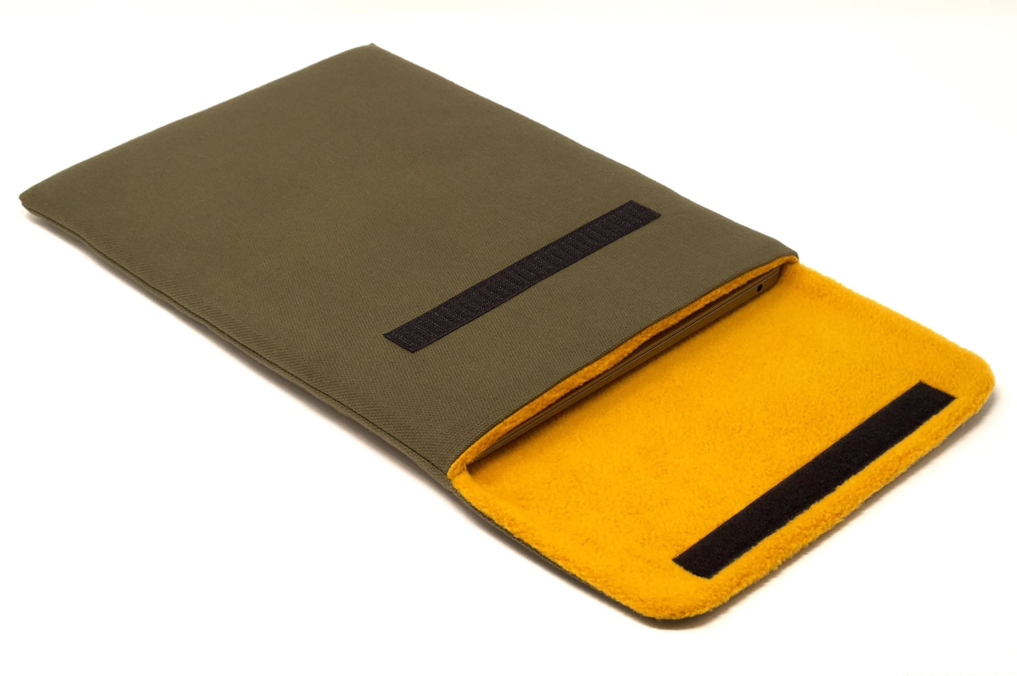 iPad Pro 11-inch (2018-2022) Sleeve Case - Pioneer Canvas